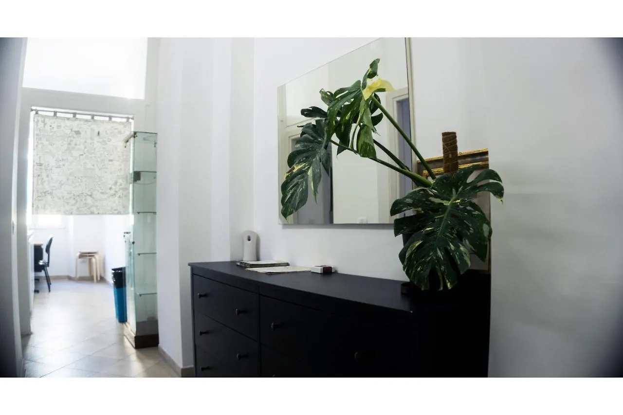Cosmo Guesthouse Roma 0*,