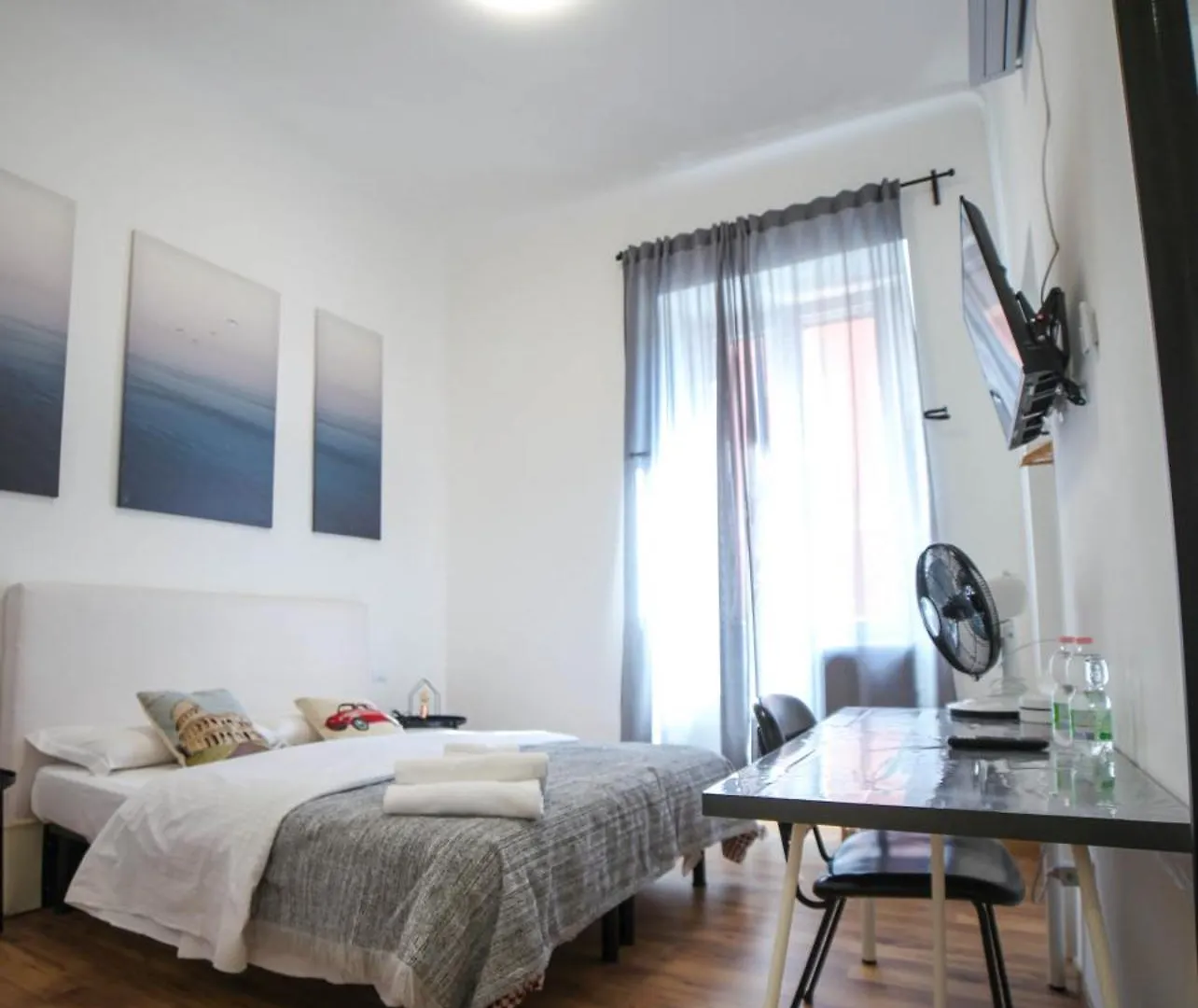 Cosmo Guesthouse Rom Italien