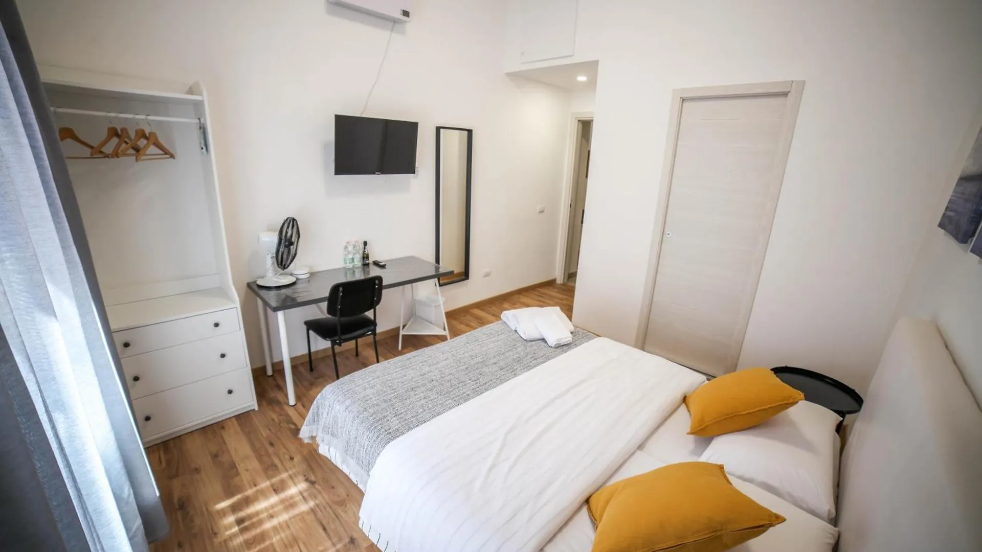 Cosmo Guesthouse Rom Bed & Breakfast