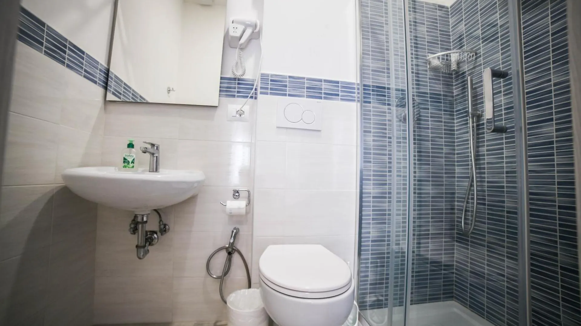 Cosmo Guesthouse Rom Bed & Breakfast